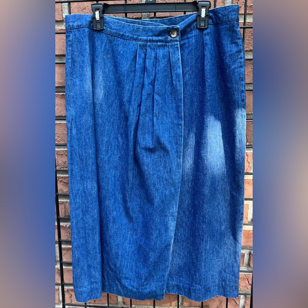Selections by Manor House Wrap Around Vintage Jean Skirt 100% Cotton Size 16